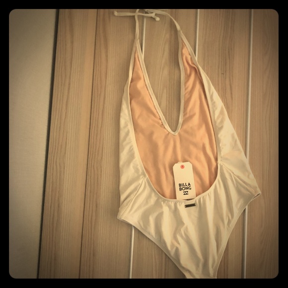NWT. Billabong “At Sea” One-piece Swimsuit. Medium - Picture 7 of 7